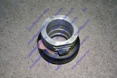 МУФТА 4370-1601180 С ПОДШИПНИКОМ  3151 067 031 КПП-433420 ВАЛ 44ММ