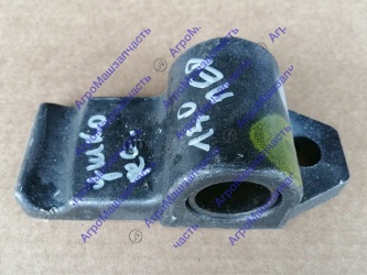 УШКО РЕССОРЫ ПЕРЕДНЕЙ 130-2902126-Б В СБОРЕ ЗИЛ-130, 131, 4331