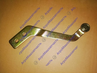 РЫЧАГ МЕХАНИЗМА  ДВЕРИ БОКОВОЙ С РОЛИКОМ ГАЗ- 2705-6426270