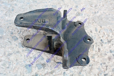 КРОНШТЕЙН ПЕР РЕССОРЫ ЗАД 4331-2902447